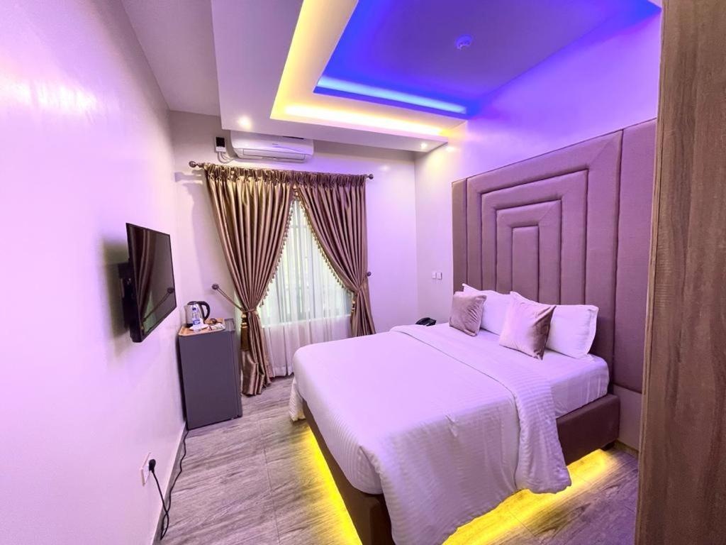 God'S Touch Apartments Signature Lagos Eksteriør bilde