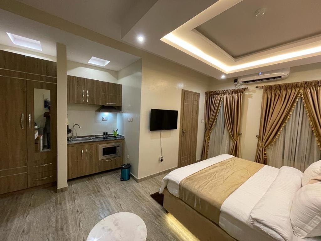God'S Touch Apartments Signature Lagos Eksteriør bilde