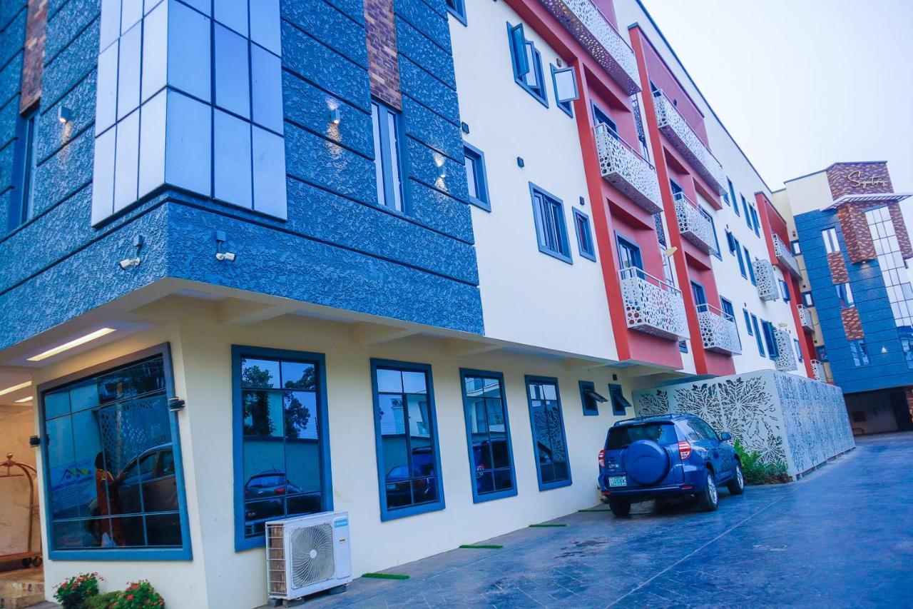 God'S Touch Apartments Signature Lagos Eksteriør bilde